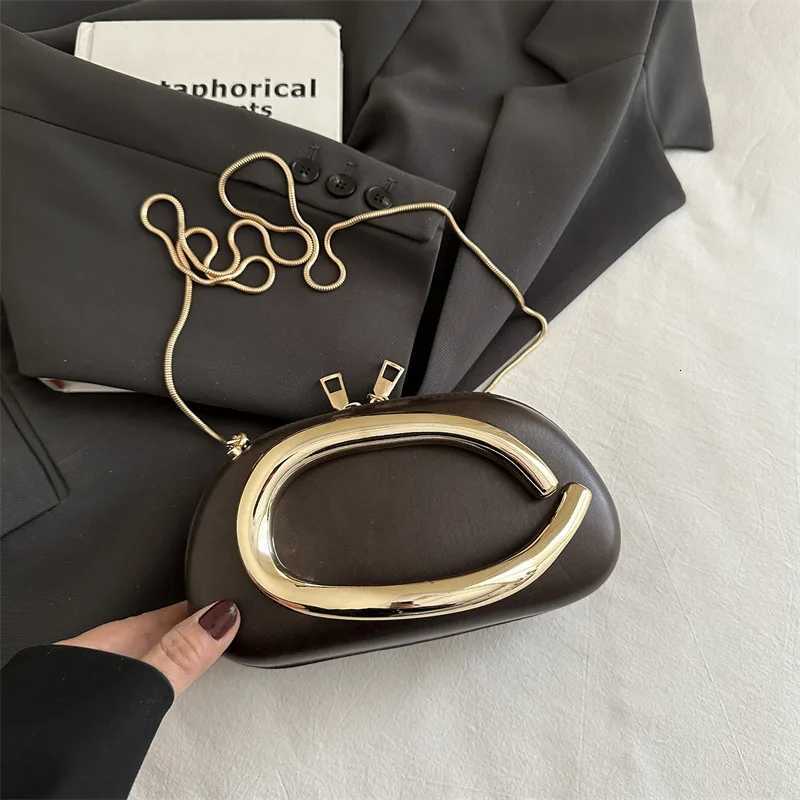European And American Metal Frame Small Square Bag Zipper Lock Highend Fashion Versatile Evening Essential Crossbody Bag H251027