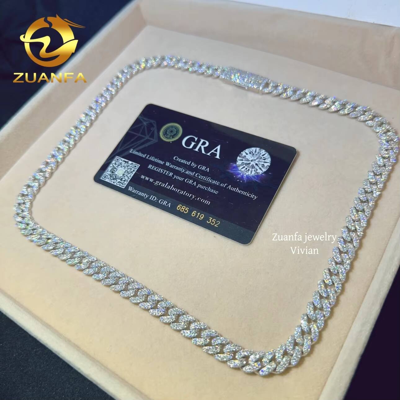 Fashion Luxury 8MM VVS Moissanite Diamond Sterling Silver 925 Cuban Link Moissanite Iced Out Necklace