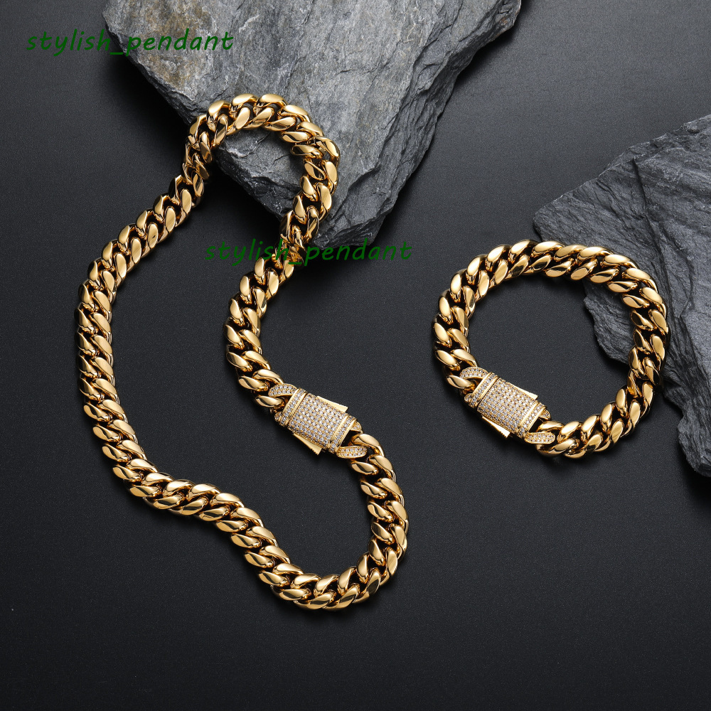 Wholesale 18K Gold Cuban Link Chain Necklace 18K Gold Miami Cuban Chain 14mm Width with Moissanite for Weddings and Gifts