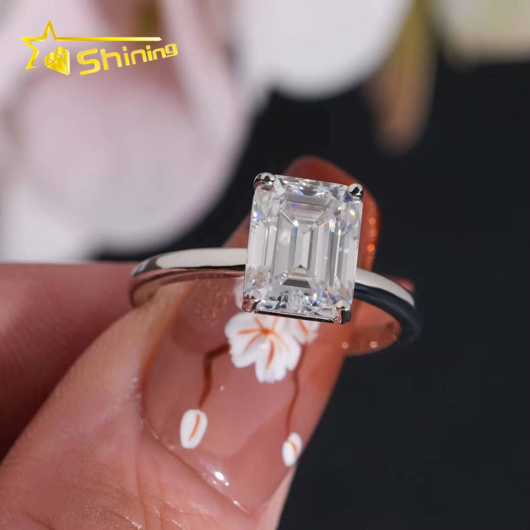 Pass Diamond Tester Luxury S925 Sterling Silver Emerald Cut VVS Women Engagement Wedding Moissanite Diamond Ring