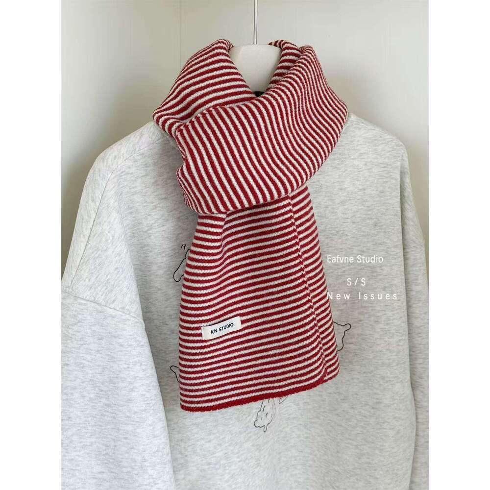 Elegant Black and White Thin Striped Color Matching Style Simple Decorative Short Warm Autumn Winter Women's Scarf