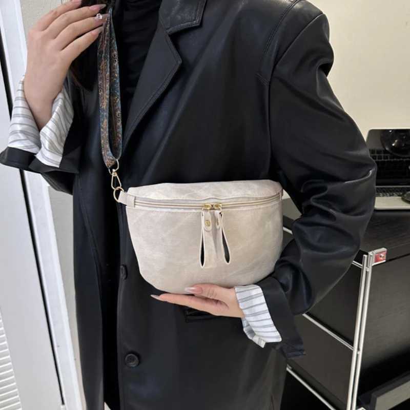 Stylish Hobo Solid Color Satchel Luxury Designer Chest Bag Womens PU Leather Waist Bags Wide Strap Fashion Funny Shoulder PackW251028