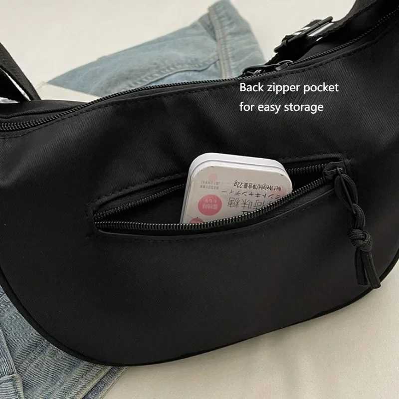 2025 New Fashion Crossbody Bag Simple Wide Shoulder Strap Design Single Shoulder Bag Original Style Commuting Dumpling Women BagW251028