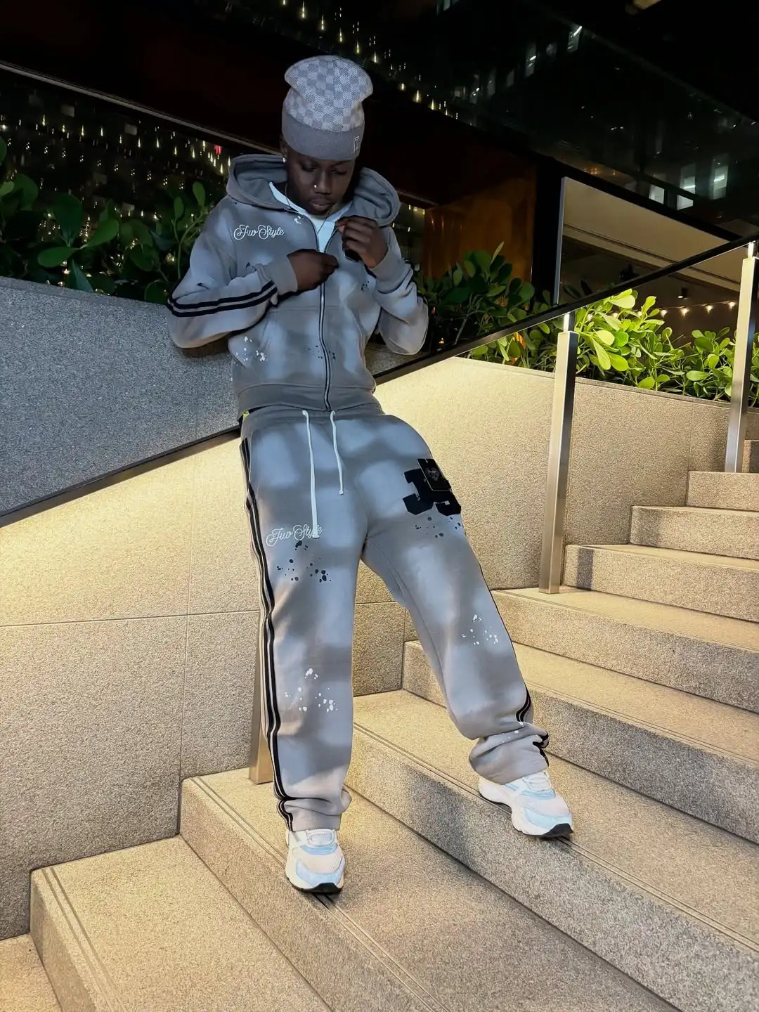 Y2K Light Grey Classic Style Sports Set Street Hip Hop Stripe Fashion Mens Wear 251027