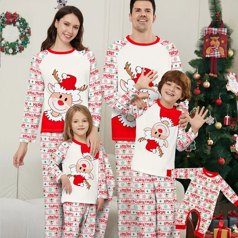Christmas Family Matching Outfits Pajamas Clothing Sets Cartoon Print Mother Kid Baby Xmas Family Look Sleepwear Pyjamas 251027
