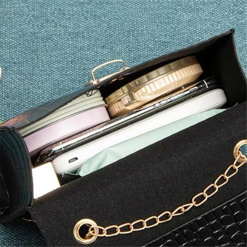 Chic Crocodile Small Tote Bag Ladies Handbag Vintage Square Bag Stylish Chain Shoulder Crossbody Bags Daily Use Phone Coin PurseW251028