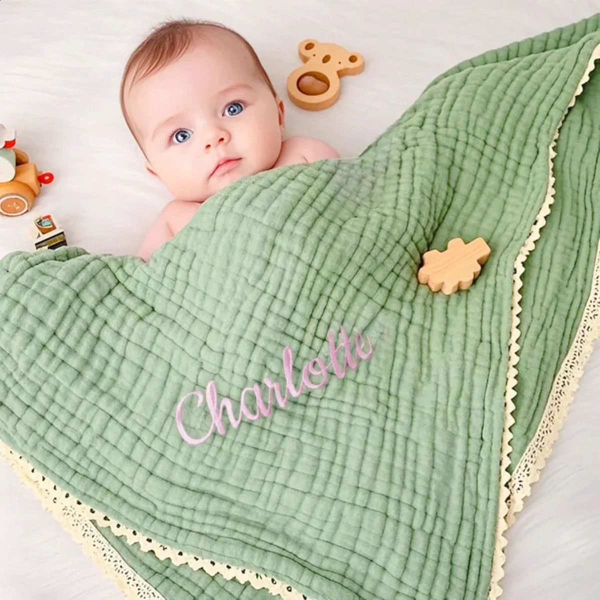 Personalized Custom name Embroidered born letter Nursery Baby Cotton Plain Color blanket Stroller Cover Lace Gifts Boy Girl 251027