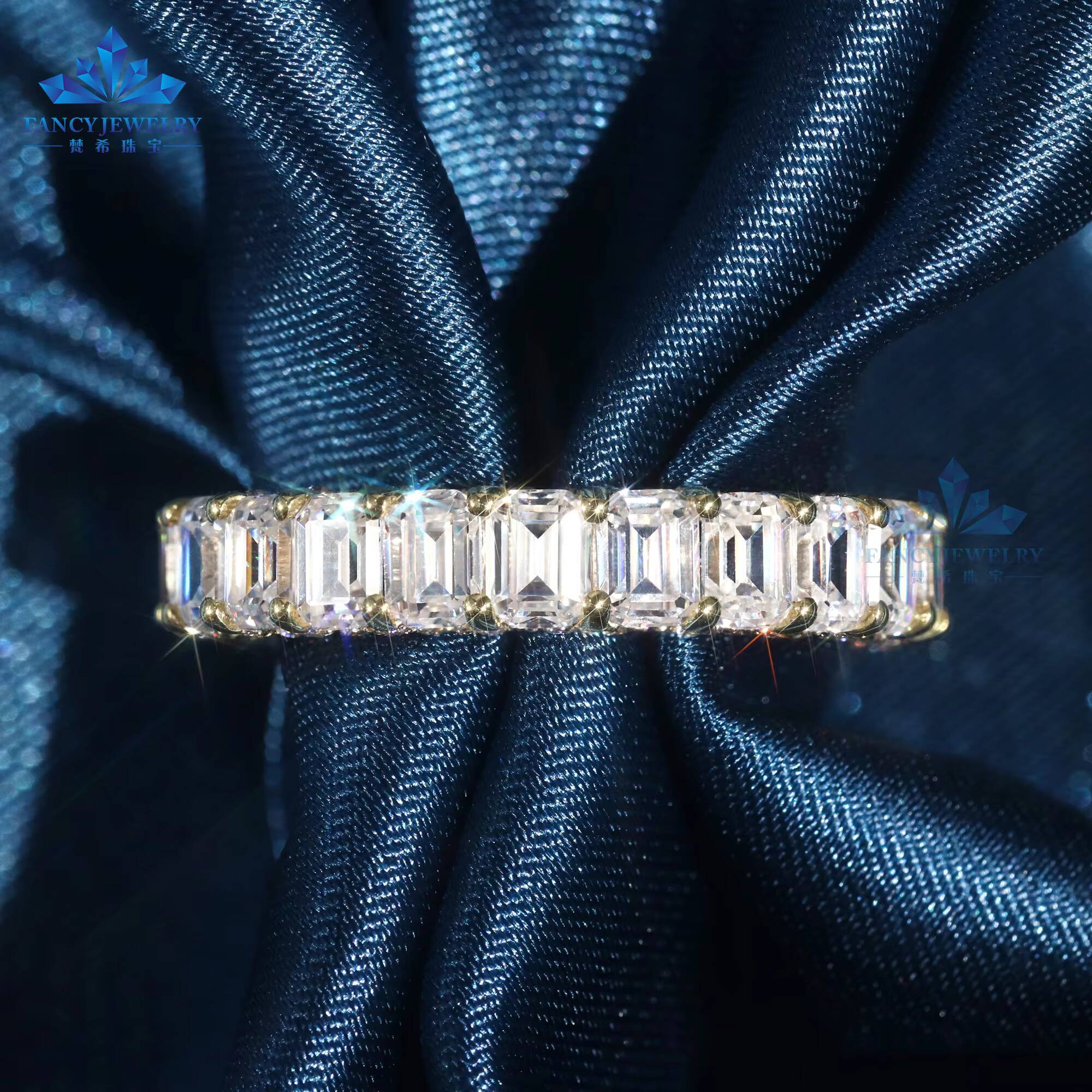 Luxury Jewelry 14K Real Solid Gold Iced Out D VVS1 34mm Emerald Cut Moissanite Diamond Band Ring for Wedding Engagement