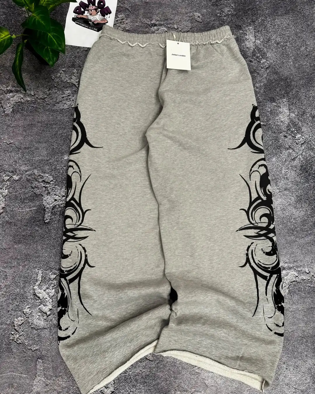 American Fashion Striped Sweatpants Men Women Loose Trend Pants Retro Casual Comfortable Durable Training Outdoor Running Pants 251027