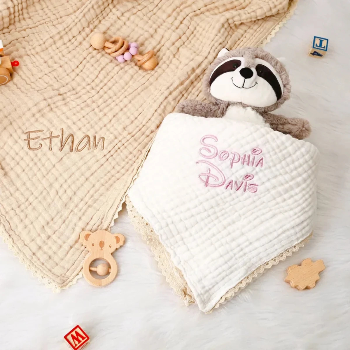 Personalized Custom name Embroidered born letter Nursery Baby Cotton Plain Color blanket Stroller Cover Lace Gifts Boy Girl 251027