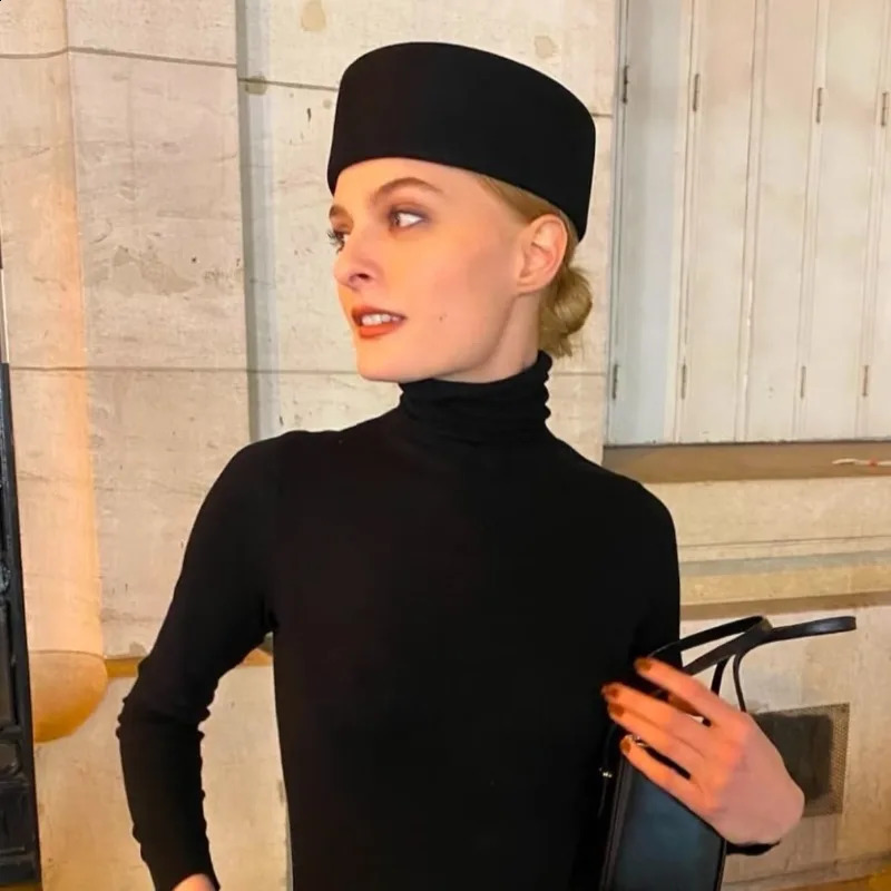 Vintage Hard Top Berets Women 100 Wool Felt Fedoras Hats er White Wedding Hats Wedding Cocktail Party Pillbox Cap 251027