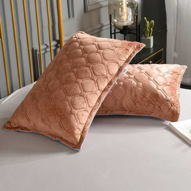 Pillow Case Winter Crystal Velvet case Flannel Thicken Warm Coral Velvet Case Solid Color Bedding Cover 48cmx74cm C251028