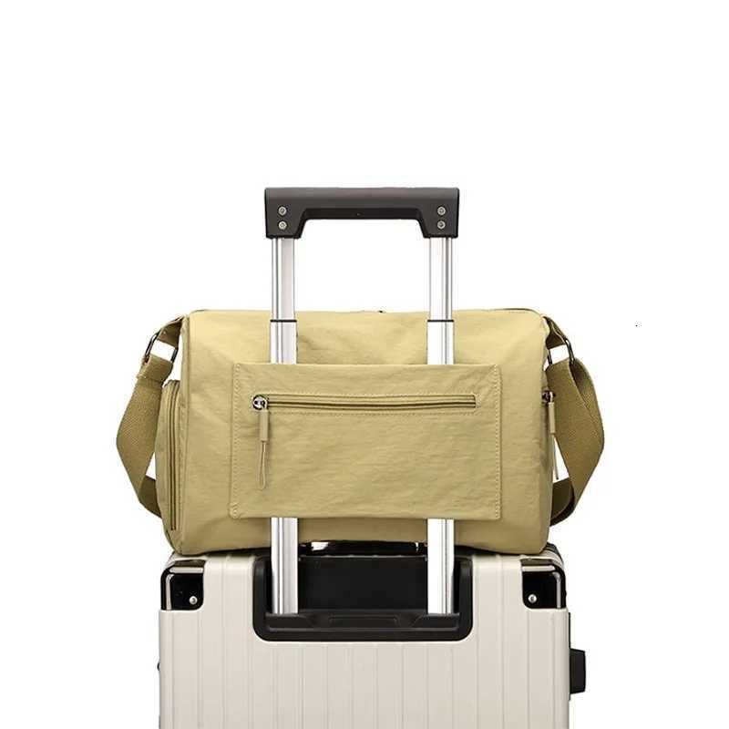 2025 New fashion Womens Shoulder Bag putdoor travel Nylon Korean style crossbody bag women Solid color daily Commuting handbagT251028