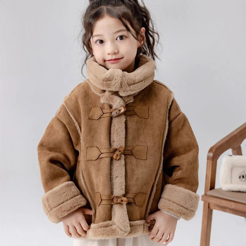 Fashion Teen Girls Lambswool Jackets 2025 Winter Kids Vintage Loose Thickened Deer Skin Velvet Fur Coats Childrens Clothing 251027