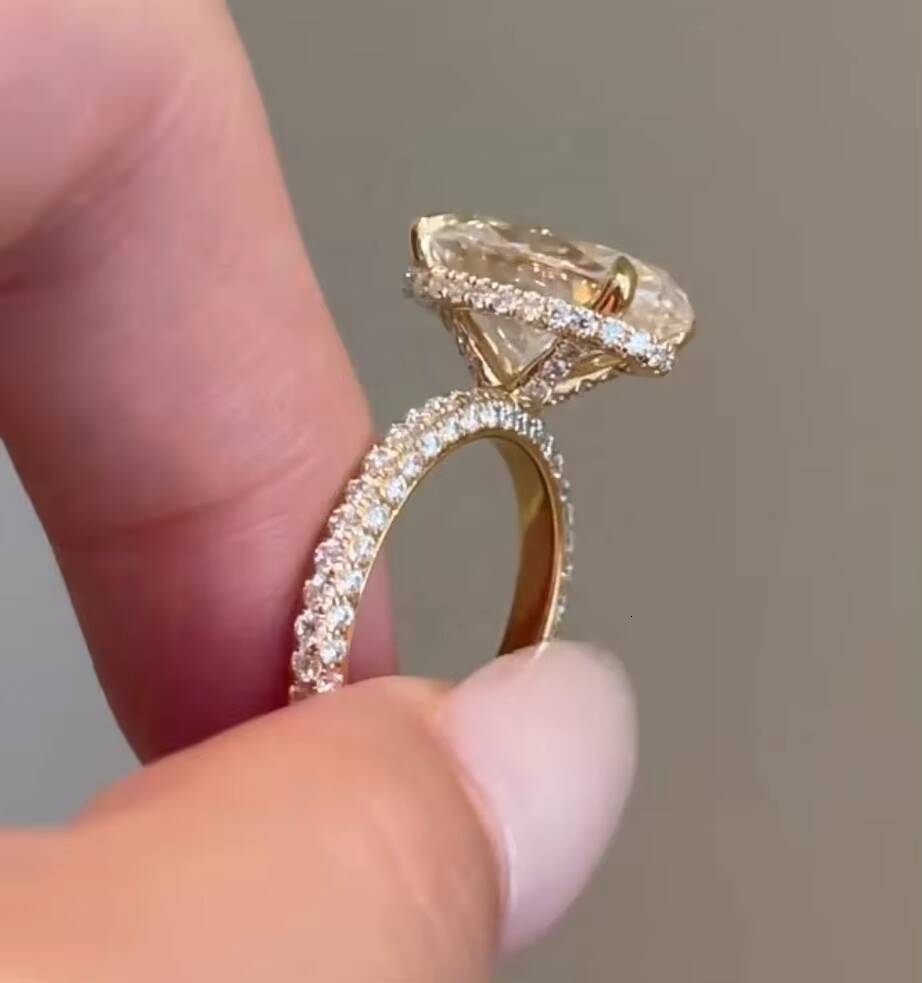 VS1 DEF Color IGI Certificated Lab Grown Diamond Big Size 6CT Oval Cut Ring Engagement Ring 10K 14K Gold Gift for Women