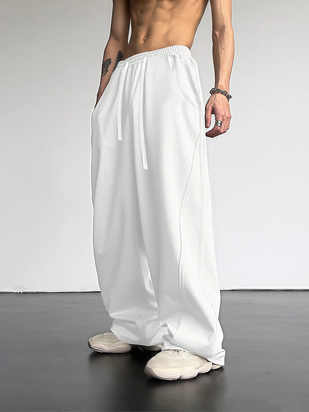 Traf Mens Jogging Straight Sweatpants Street Style Solid Colour Drawstring Casual Pants Four Seasons 251027