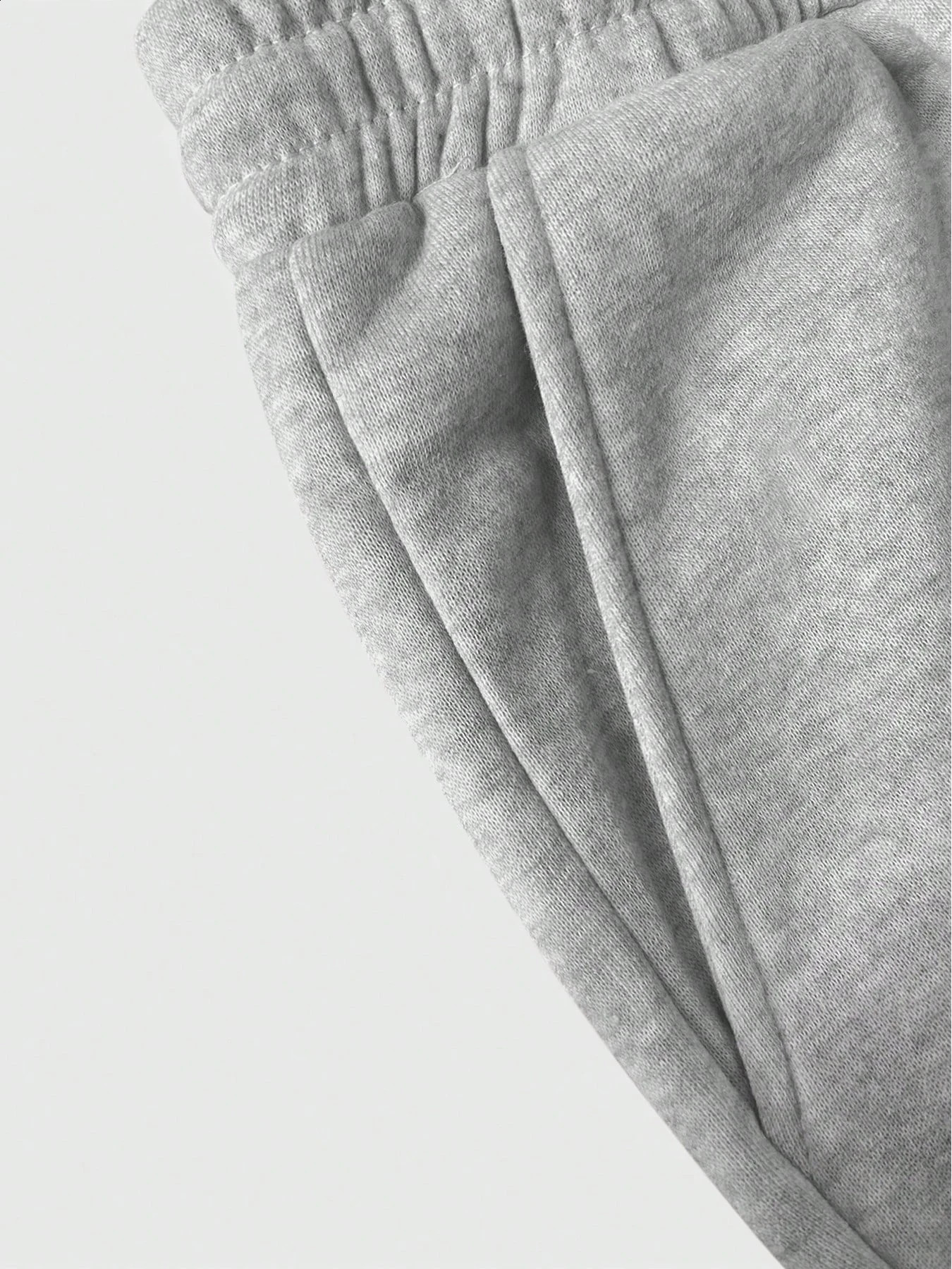 Autumn and winter pants boys handsome casual trousers simple straight sweatpants versatile singlepiece 251027