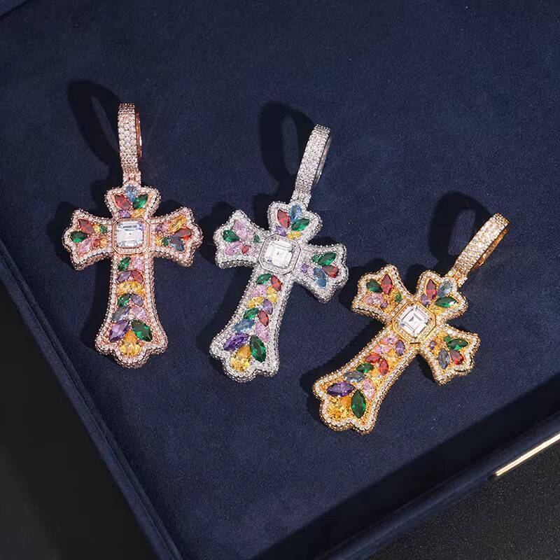 Best Selling Iced Out Hip Hop Jewelry Pendants Men Women Iced Out Cross Charm Pendant Necklace Colored Diamonds Brass Zircon