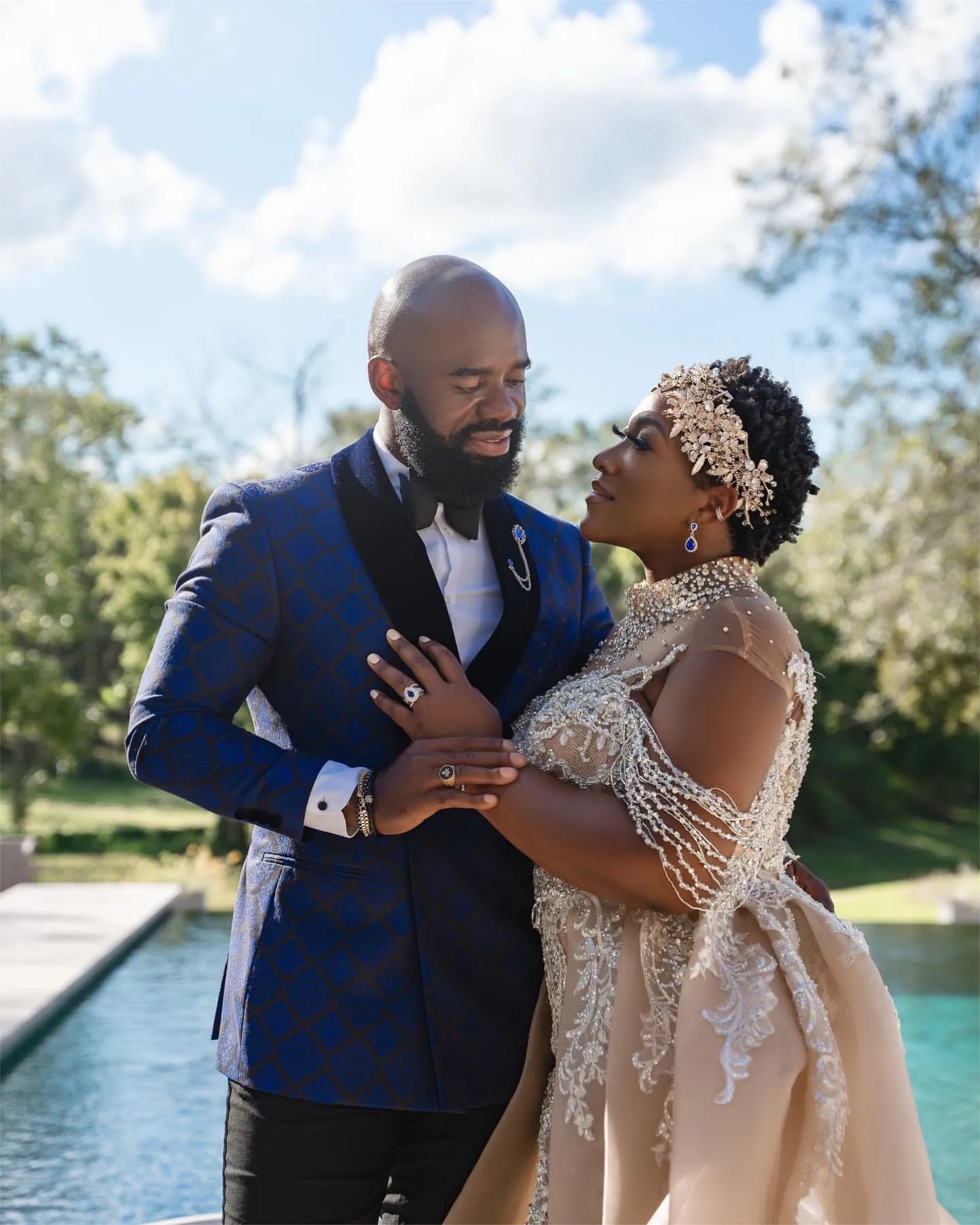 Aso Ebi Arabic Plus Size Mermaid Bridal Gown in Champagne with Full Lace Crystals Detachable Train and Illusion Design