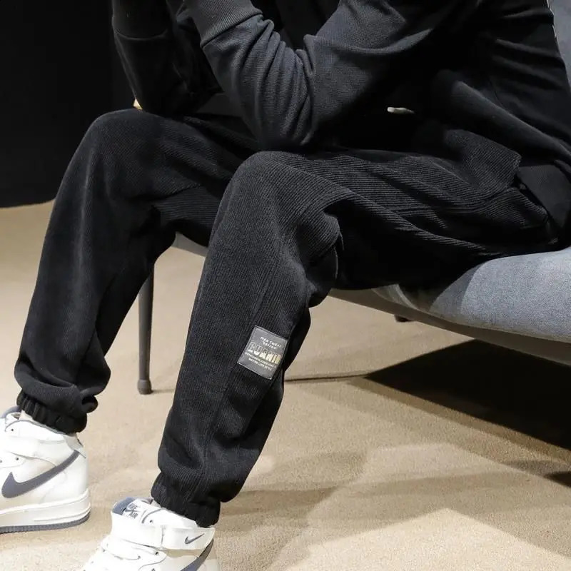 Autumn and Winter Mens Corduroy Casual Trousers Leggings Sweatpants Loose Versatile Construction Site Pants 251027