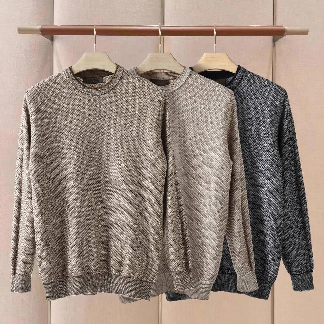 LP Italian 25Aw Embroidered Letter Crew Neck Sweater