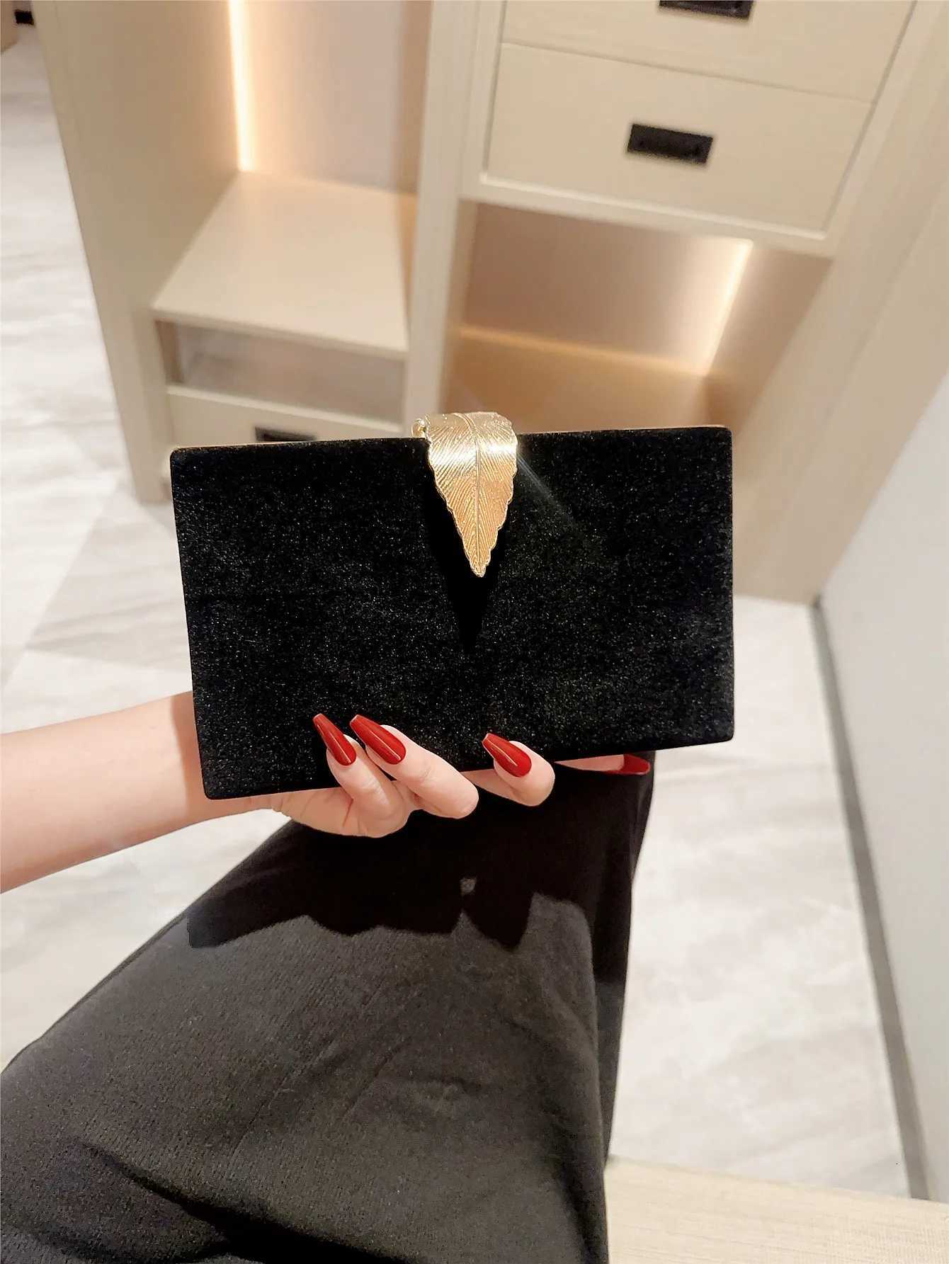 European and American Fashionable Dinner Bag Metal Leaf Clutch Bag Velvet Square Box Bag Crossbody Chain Bag Evening Bag Dress Bag H251027