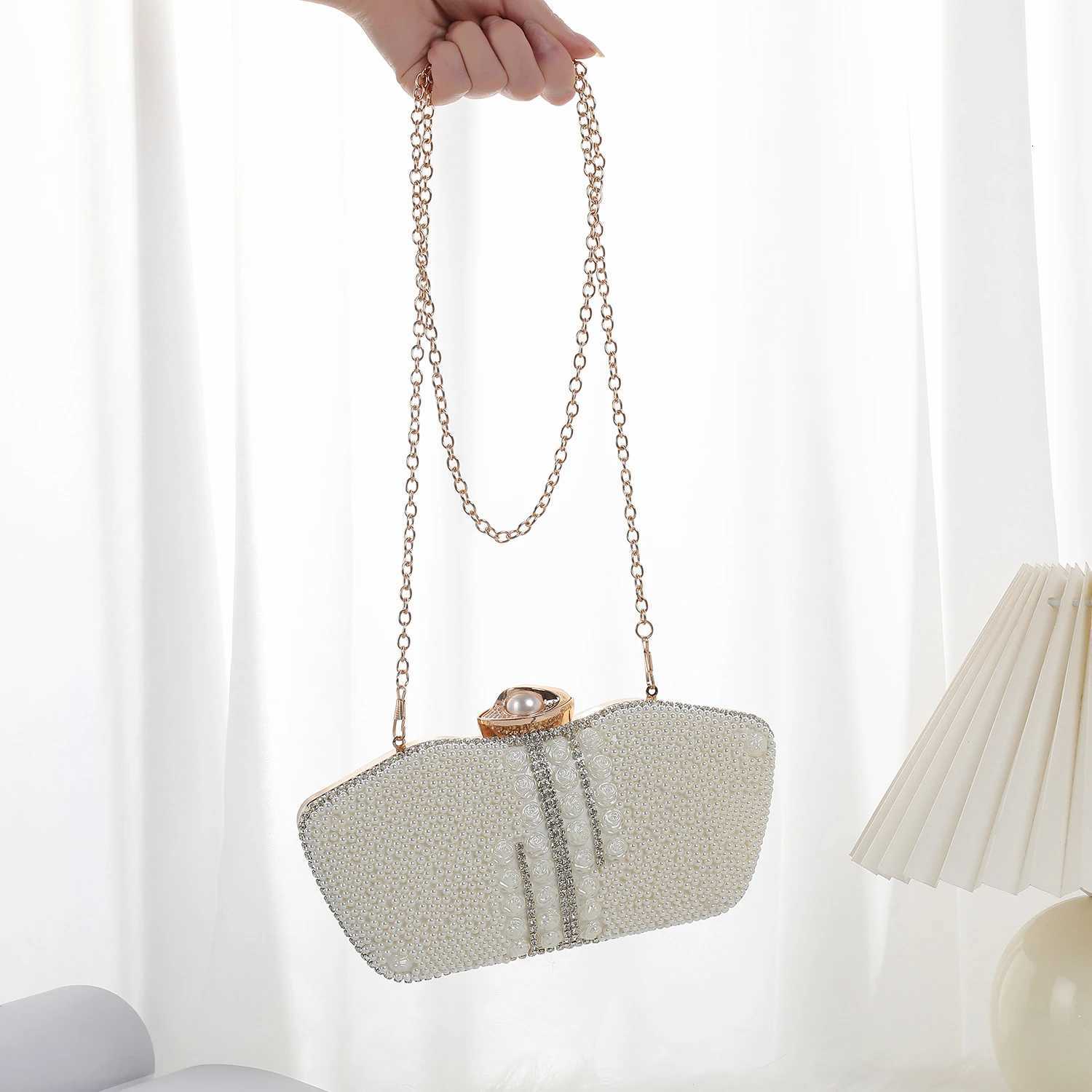 Elegant Light Pearl OneShoulder Evening Clutch Bag for Women HandBeaded Metal Chain Dinner Bag Customizable H251027