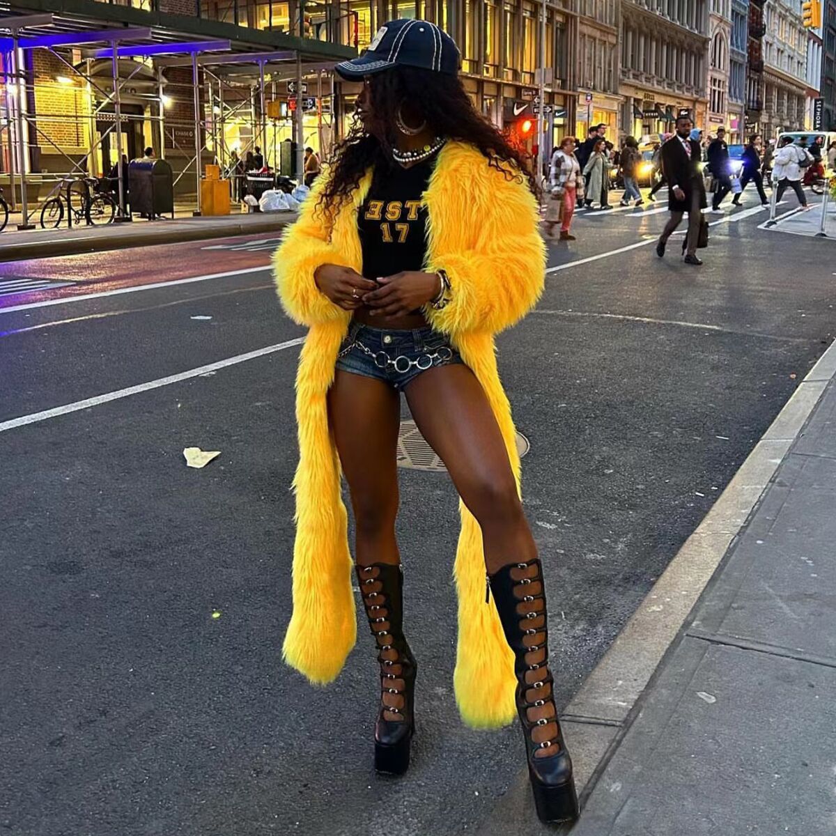 Women's Fur Solid Faux Fur Long Coats Women Full Sleeve Open Stitch Fur Jackets Yellow Winter Warm INS Streetwear