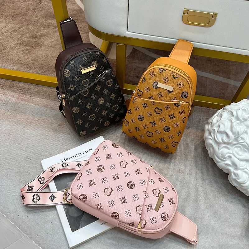 Womens Crossbody New Style Chest Bag 2025 ladeies Bag Womens Crossbody Printed Bag Mens Chest BagW251028