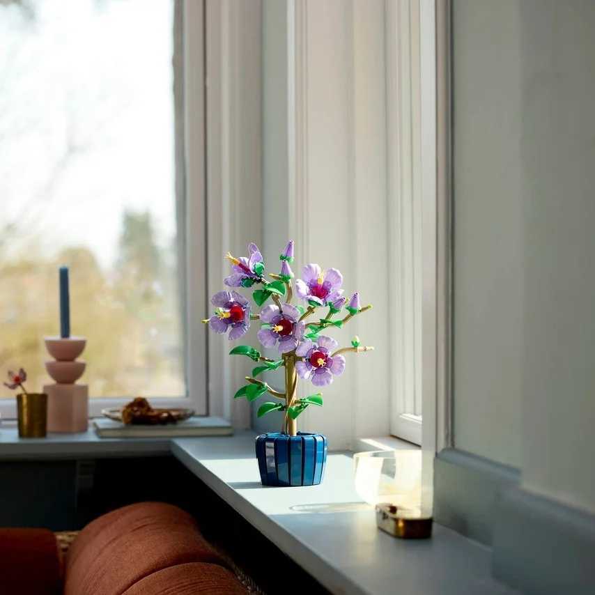 2025 new 660piece plant hibiscus flower assembly kit 5 large flower bouquets with vases Christmas decoration building blocks L251028