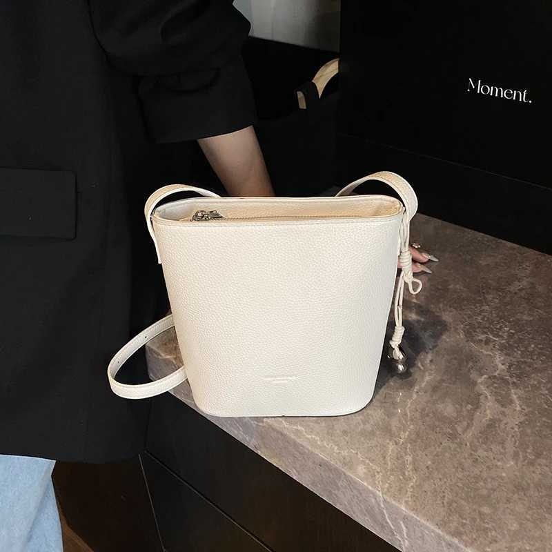 Lychee Pattern Mini Shoulder Bucket Bags For Women Pure Color PU Leather Cross Body Bag With Pendant 2025 Summer Latest HandbagsT251028