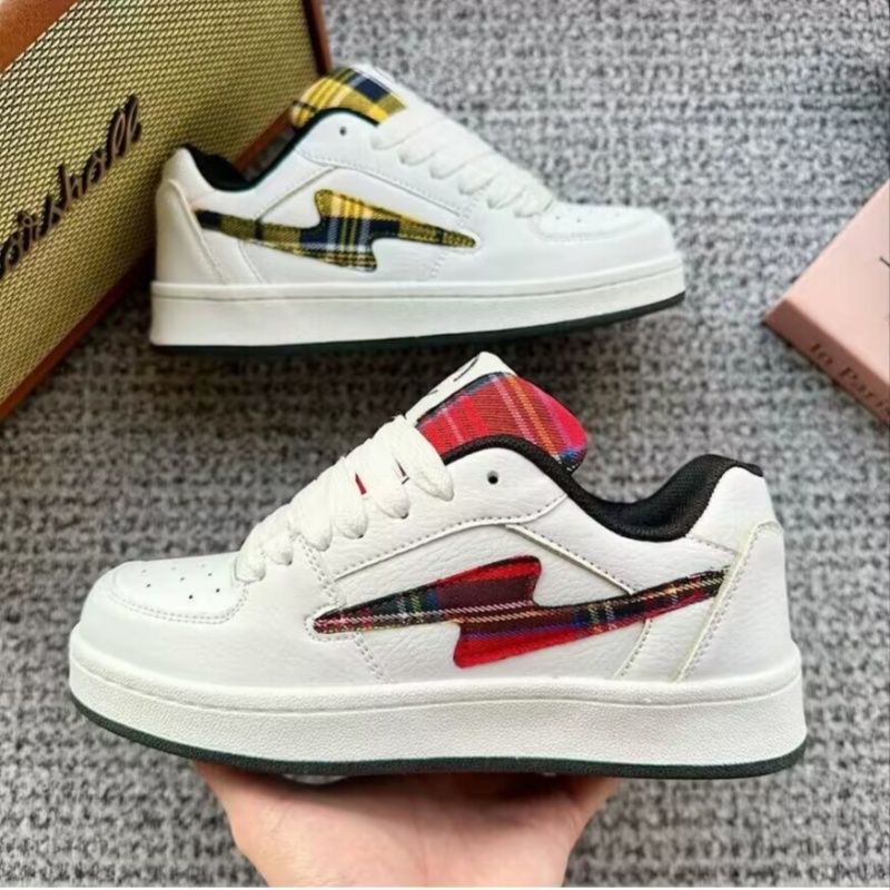 Summer Plaid Mandarin Duck Lightning Bread Shoes Men and Women's Original High Value Breathable High Quality Couple Board Shoes for Men2025