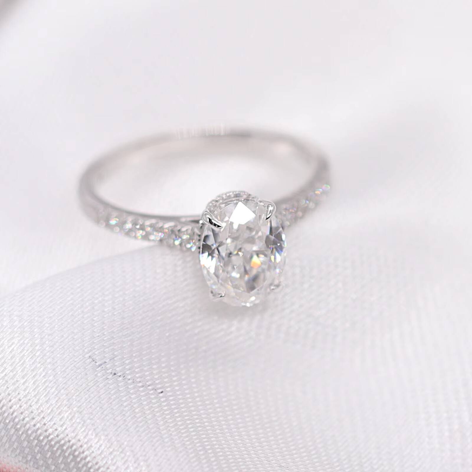 FancyGems Oval Shape SingleStone Moissanite Ring 14K 18K Solid White Gold Yellow Gold Engagement Moissanite Ring