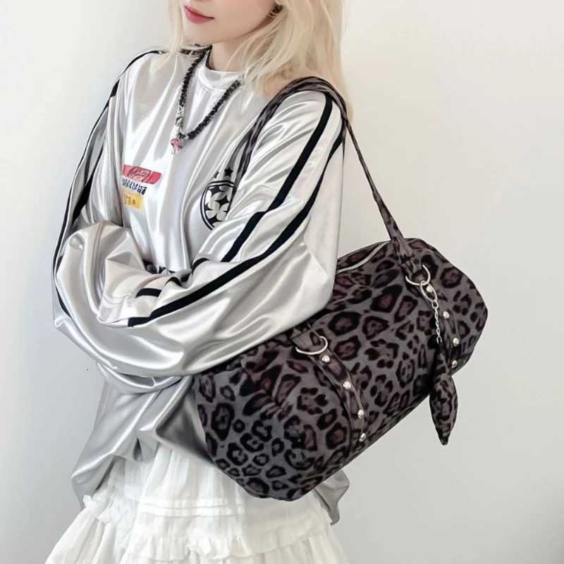 Fashionable Large Capaci oulder Bag Underarm Star Leopard Print Spicy Girl Y2K Single Shoulder Bag Soft Nylon Womens HandbagW251028