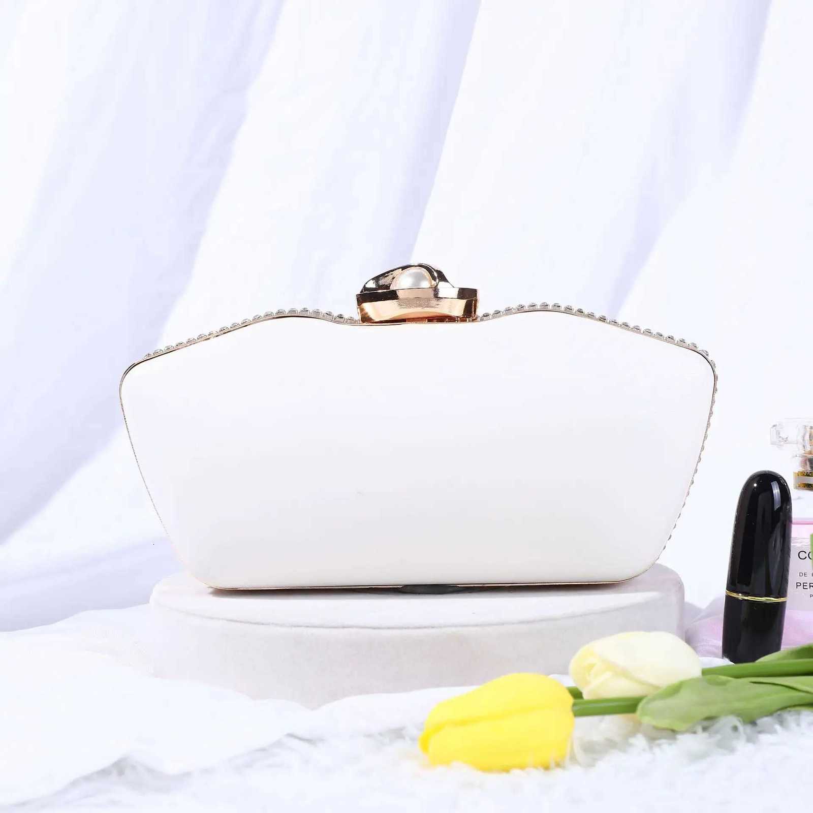 rhinestone evening bags Chain Clutch Bag Set with Diamond Pearl One Shoulder for Evening Wedding Party Dresses Made Crystal H251027