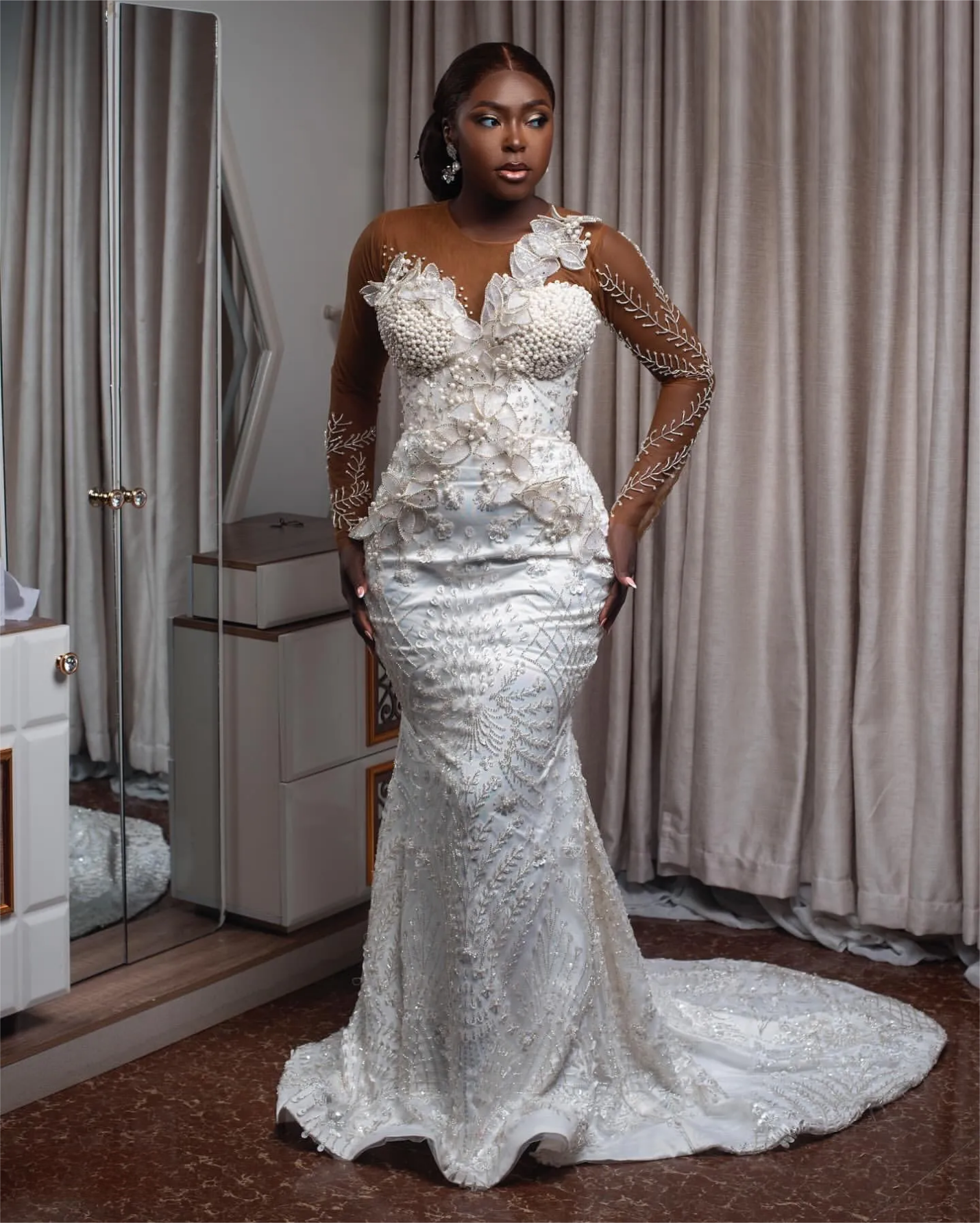 Arabic Aso Ebi Plus Size Mermaid Wedding Dress in Ivory with Full Lace Florals Pearls Beaded and Vintage Style