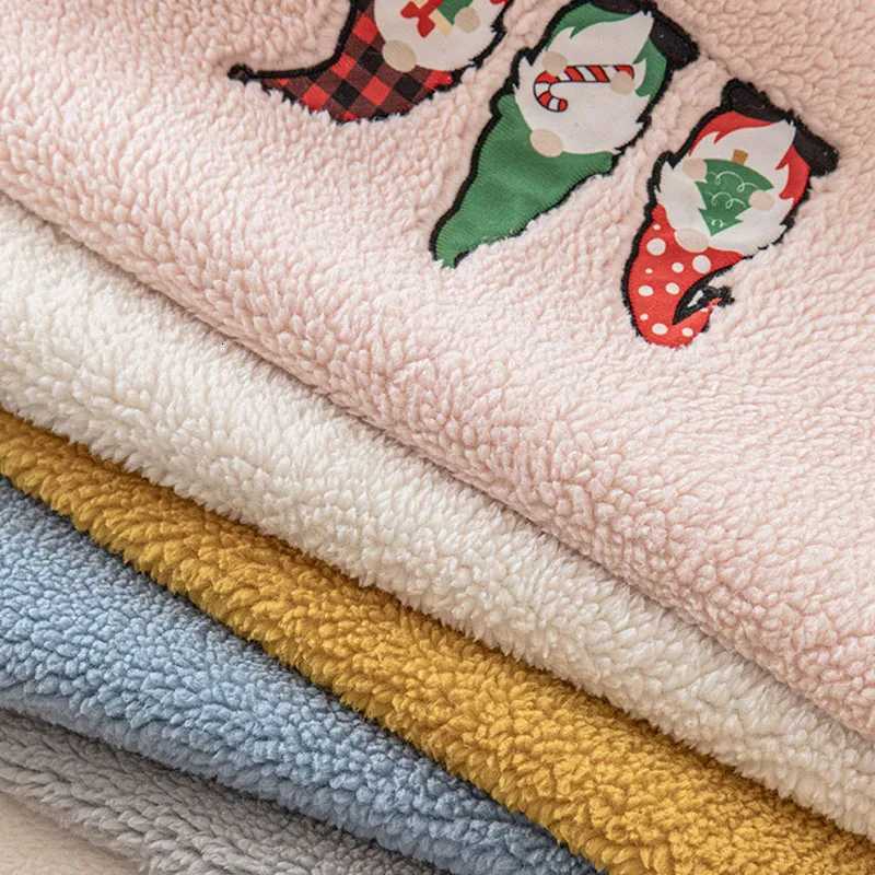 Lamb Wool Santa Claus Embroidered Sofa Cushion Thick AntiSlip Sofa Cover for Living Room Warm Cloth Towel for Autumn Winter C251028