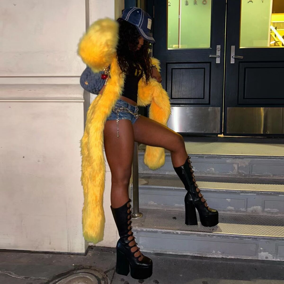 Women's Fur Solid Faux Fur Long Coats Women Full Sleeve Open Stitch Fur Jackets Yellow Winter Warm INS Streetwear