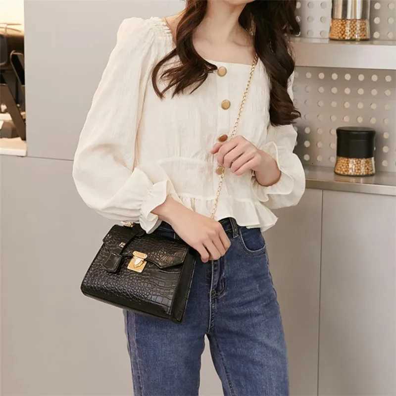 Chic Crocodile Small Tote Bag Ladies Handbag Vintage Square Bag Stylish Chain Shoulder Crossbody Bags Daily Use Phone Coin PurseW251028