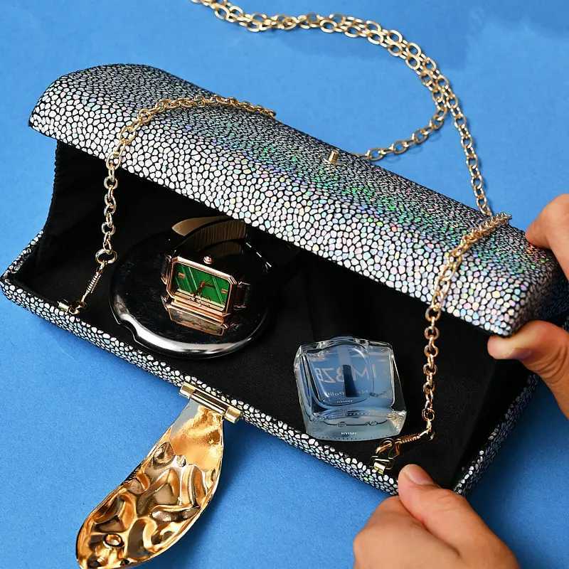 Womens Fashion Metal Leaf Shoulder Bag with Personality Chain European American Style Dinner Bag for Party Evening Dress H251027