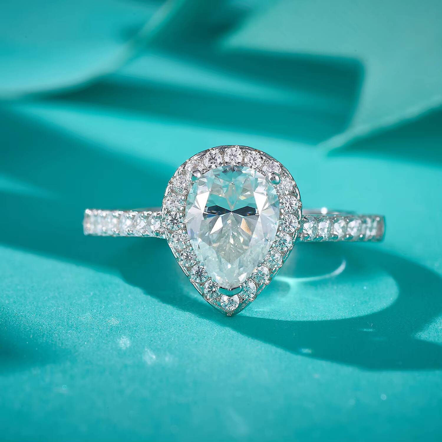 Custom Jewelry Wedding Engagement 925 Silver GRA 68mm VVS Pear Moissanite Ring Women