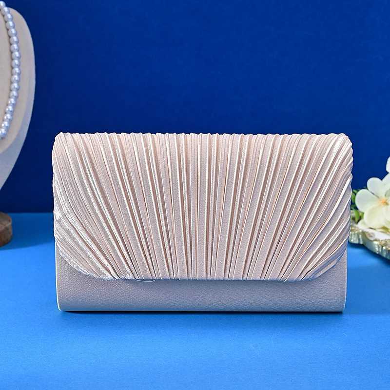 Trendy Glitter HandbagLadies Handbag Women Purse Evening CluTCh bag Vintage Classical Ladies Bag H251027