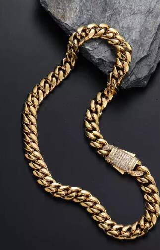 Wholesale 18K Gold Cuban Link Chain Necklace 18K Gold Miami Cuban Chain 14mm Width with Moissanite for Weddings and Gifts