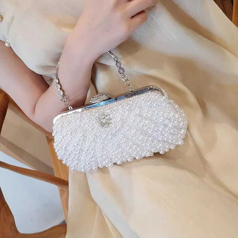 Diamond Carrying Bag Versatile Beaded Evening Dress Popular Fashion Metal Chain Shoulder Bag Handmade Beaded Embroidery Bag H2510271