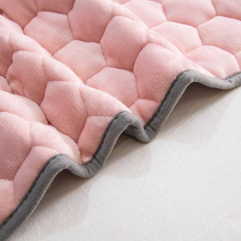 Pillow Case Winter Thicken Soft Long case For Bed Single Side Velvet Fabric Quilted Covers Lover Couple Sleeping Cases C251028