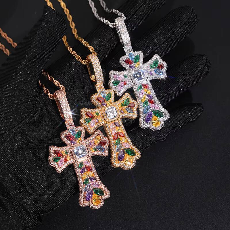 Best Selling Iced Out Hip Hop Jewelry Pendants Men Women Iced Out Cross Charm Pendant Necklace Colored Diamonds Brass Zircon