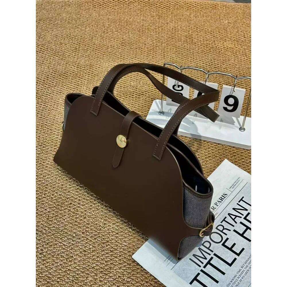 Designer Bags 2025 New Premium Cowhide Retro Portable Shell Versatile Fashion Simple Shoulder Underarm Commuter Women's Bag Large Capacity Hot Se