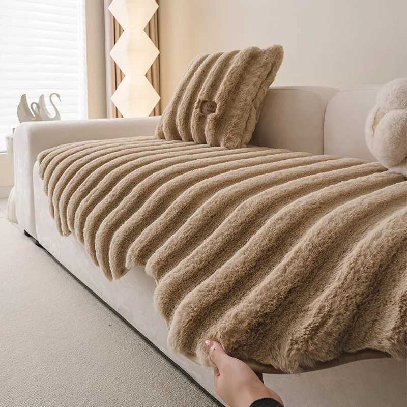 Irregular Faux Rabbit Fur Sofa Cushion with Vertical Stripes Autumn Winter Thick Warm Couch Slipcover Solid AntiSlip Home Decor C251028