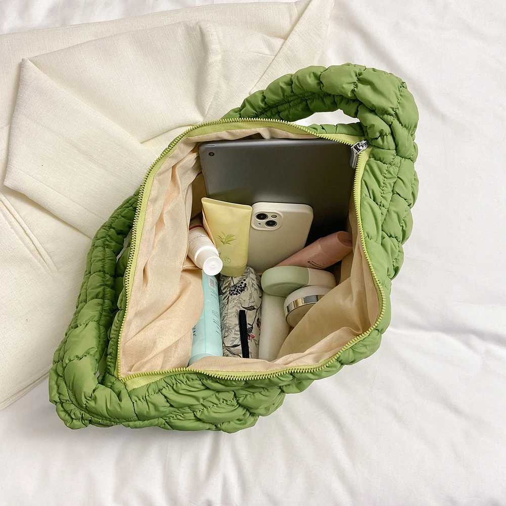 Quilted Padded Crossbody Bag for Women Pleated Bubbles Cloud Shoulder Bags Large Tote Bucket Designer Bag Ruched Handbags 2023W251028