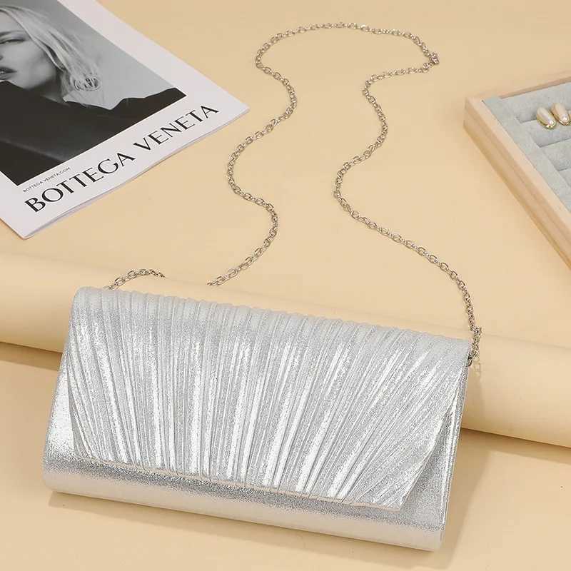 Hot selling wedding dress pleated womens evening bag Europe and the United States skew bag senior sense wedding party bag H251027